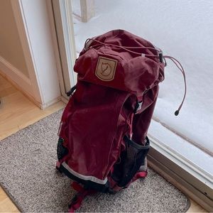 Fjäll Räven Kajka JR20 Children’s Trekking Backpack - Red - (Used)